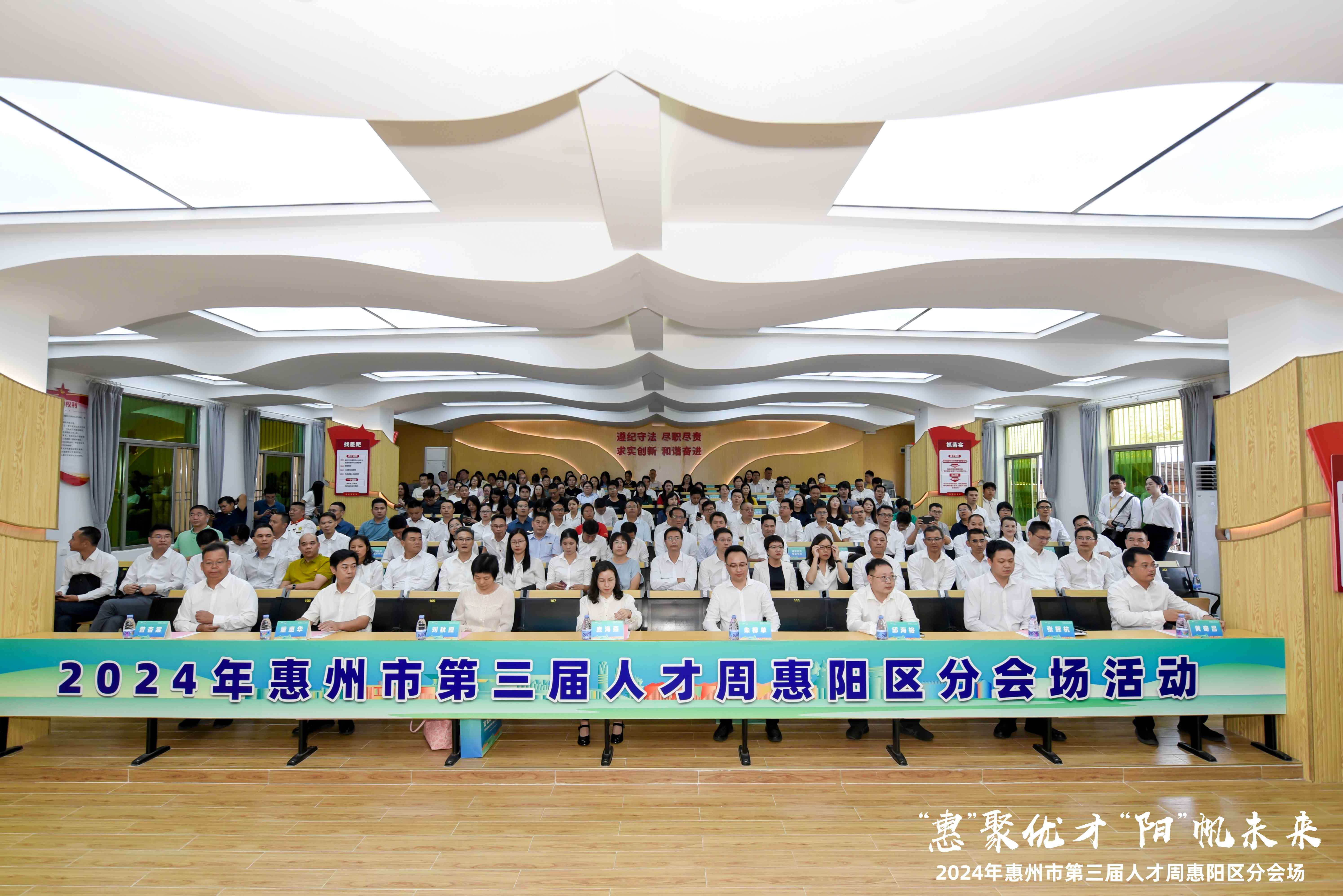 �����е������˲��ܻ�����ר���˶���ʽ����|��˾10�˻�����������������������ί���������Ƽ�ܼ��������˲�������������